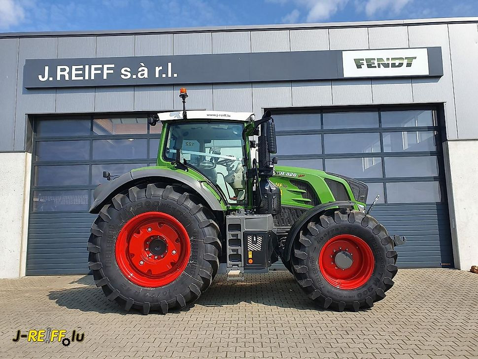 J.Reiff Sarl
Herr Stefan Neukirch - 77 Z.I in den - Tractor: foto 2 J.Reiff Sarl
Herr Stefan Neukirch - 77 Z.I in den - Tractor: foto 2