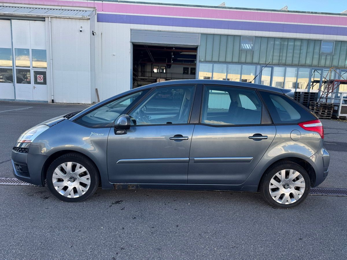 Citroën C4 Picasso DIESEL HDI 1,6 EURO 4 !!!!!!!!!!!!!!! - Furgoneta de pasajeros: foto 4 Citroën C4 Picasso DIESEL HDI 1,6 EURO 4 !!!!!!!!!!!!!!! - Furgoneta de pasajeros: foto 4