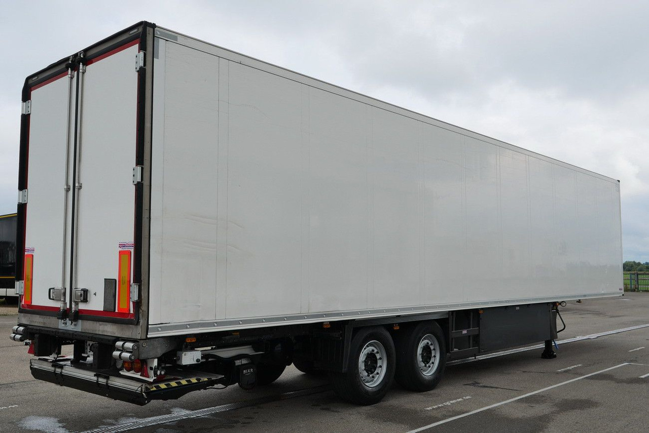 Schmitz Cargobull SKO 18 /BI TEMP / LBW BÄR / FP45 /VECTOR 1950 MT - Semirremolque frigorífico: foto 2 Schmitz Cargobull SKO 18 /BI TEMP / LBW BÄR / FP45 /VECTOR 1950 MT - Semirremolque frigorífico: foto 2
