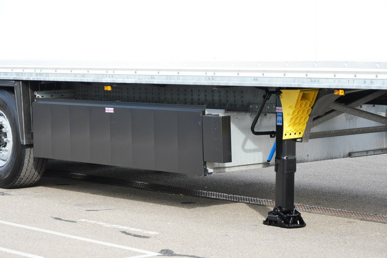 Semirremolque caja cerrada Schmitz Cargobull SKO 24/DOPPELSTOCK / 2,70/ 2 x LIFT nur 48000 km: foto 7 Semirremolque caja cerrada Schmitz Cargobull SKO 24/DOPPELSTOCK / 2,70/ 2 x LIFT nur 48000 km: foto 7