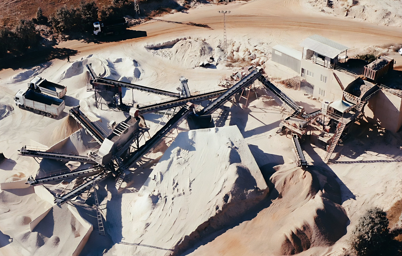 Crushing and Screening Plant | Ready in Stock - Machacadora: foto 1 Crushing and Screening Plant | Ready in Stock - Machacadora: foto 1