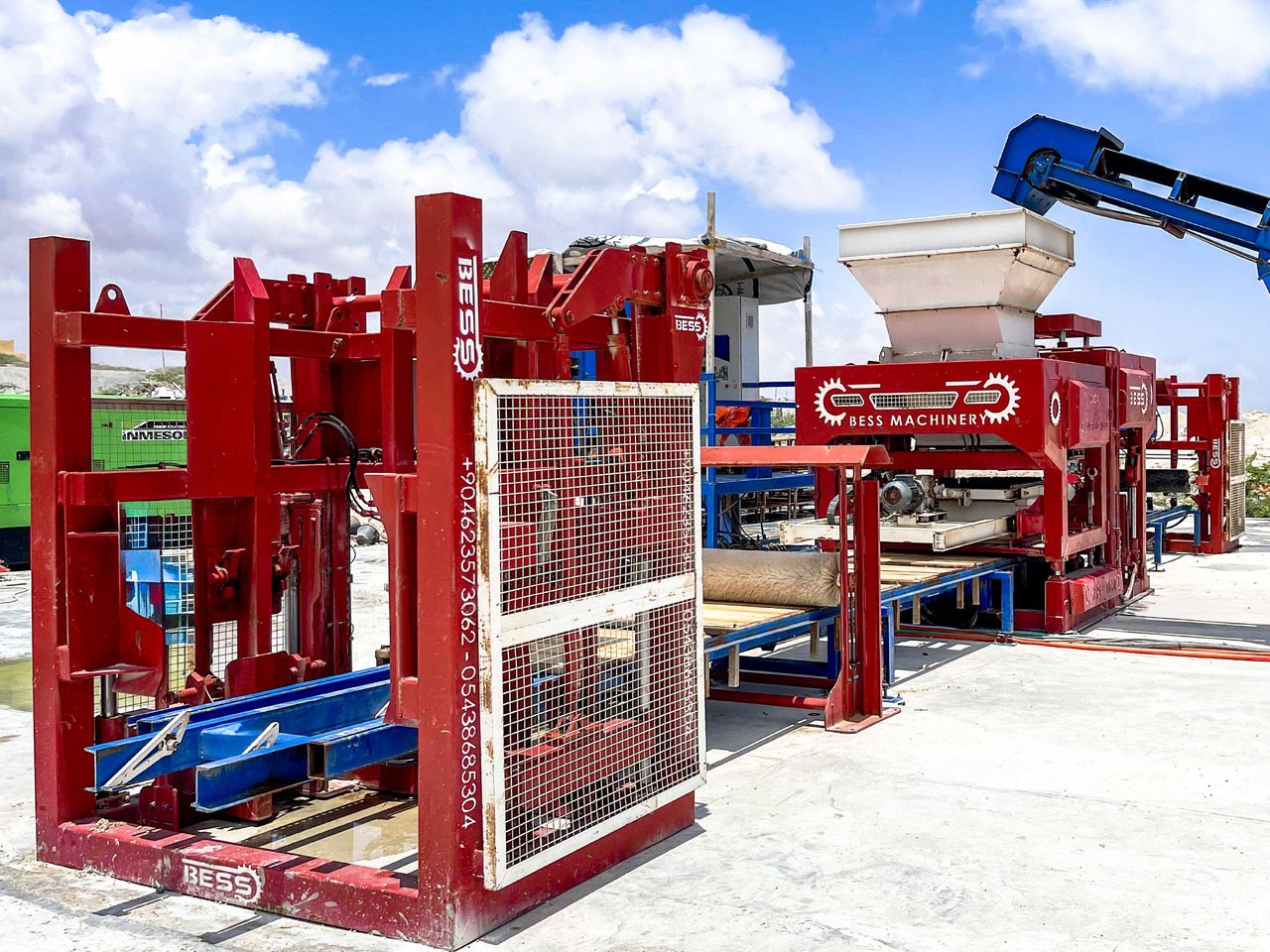 Fully Automatic Concrete Block Machine | PRS-1000 Bess Machine - Máquina bloquera: foto 3 Fully Automatic Concrete Block Machine | PRS-1000 Bess Machine - Máquina bloquera: foto 3