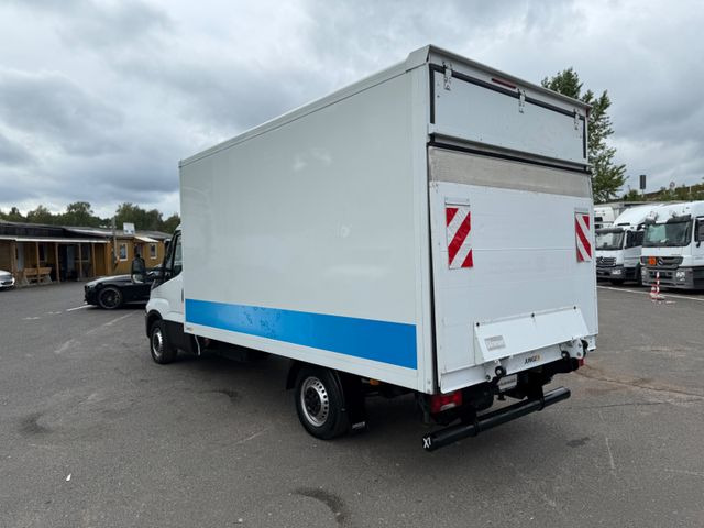 Iveco Daily Fahrgestell Einzelkabine 35 S ... Radstand - Furgoneta caja cerrada: foto 5 Iveco Daily Fahrgestell Einzelkabine 35 S ... Radstand - Furgoneta caja cerrada: foto 5