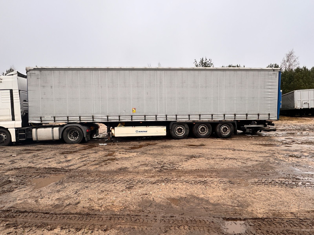 Krone SDP 27 ELB4-CS - Semirremolque lona: foto 4 Krone SDP 27 ELB4-CS - Semirremolque lona: foto 4