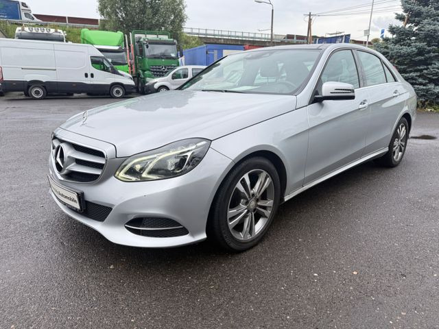 Mercedes-Benz E 300 E -Klasse Lim. E 300 BlueTec - Sedan: foto 3 Mercedes-Benz E 300 E -Klasse Lim. E 300 BlueTec - Sedan: foto 3