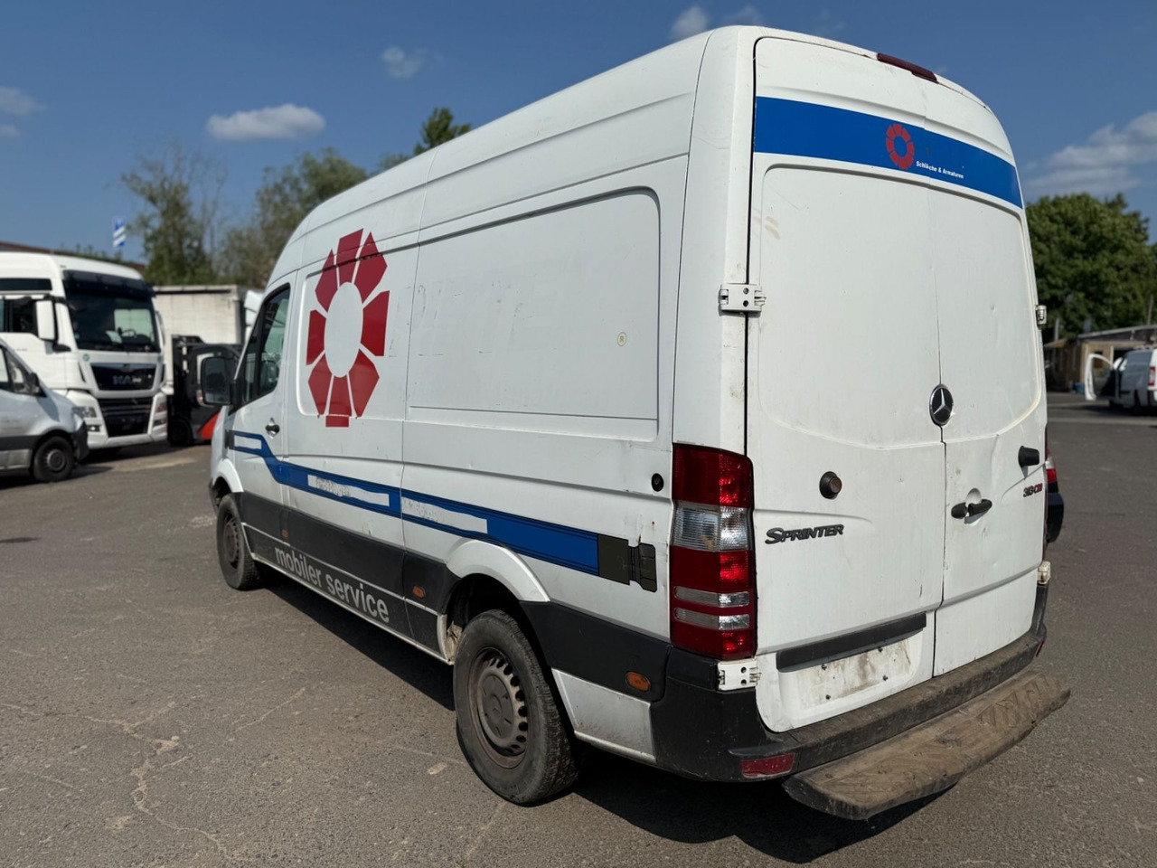 Mercedes-Benz Sprinter II Kasten 313 CDI MOTORSCHADEN !!! - Furgón: foto 5 Mercedes-Benz Sprinter II Kasten 313 CDI MOTORSCHADEN !!! - Furgón: foto 5