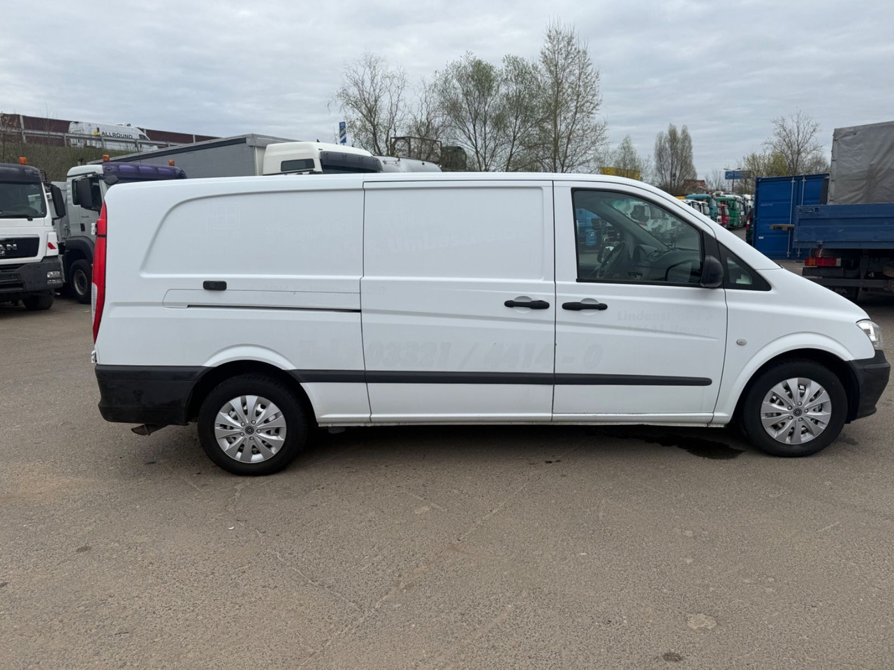 Mercedes-Benz Vito Kasten 116 CDI extralang defekt !! - Furgoneta de pasajeros: foto 3 Mercedes-Benz Vito Kasten 116 CDI extralang defekt !! - Furgoneta de pasajeros: foto 3
