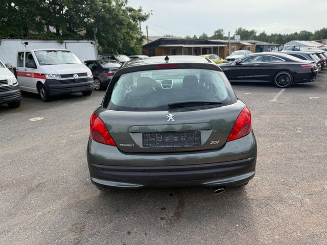 Peugeot 207 Sport Automatik - Sedan: foto 5 Peugeot 207 Sport Automatik - Sedan: foto 5