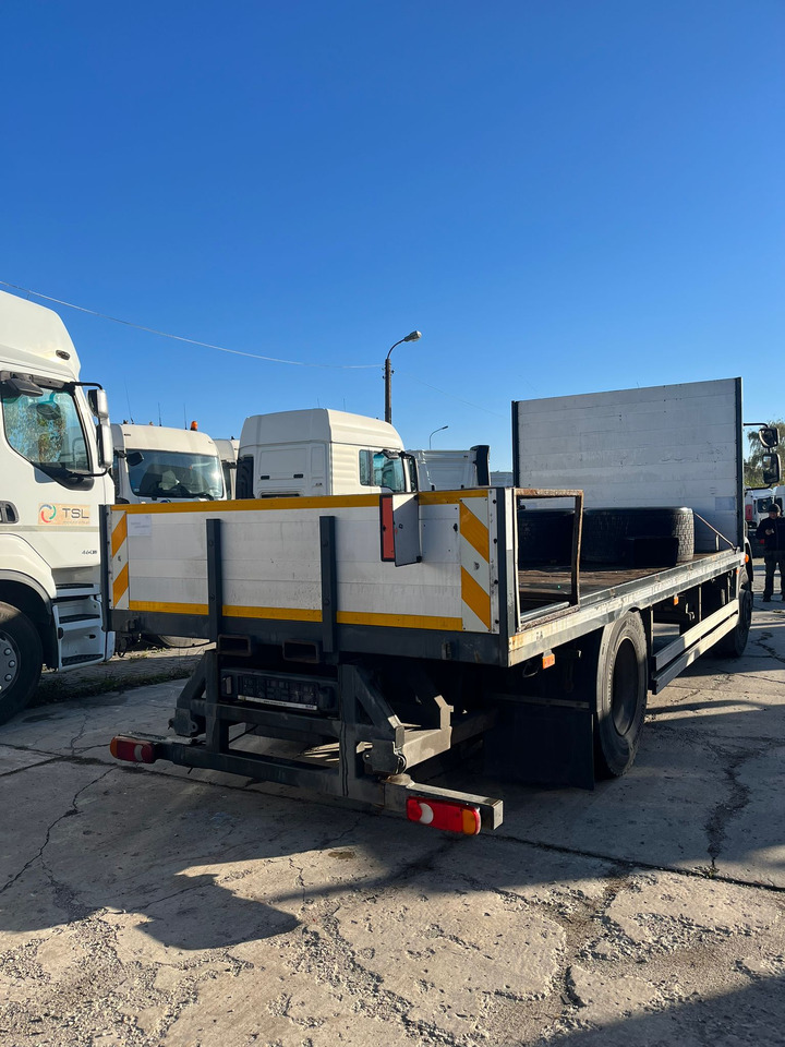 DAF FA LF55.300 - Camión caja cerrada: foto 4 DAF FA LF55.300 - Camión caja cerrada: foto 4