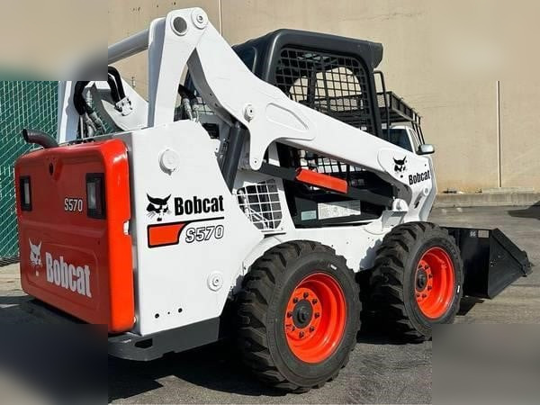 BOBCAT S590 - Minicargadora: foto 1 BOBCAT S590 - Minicargadora: foto 1