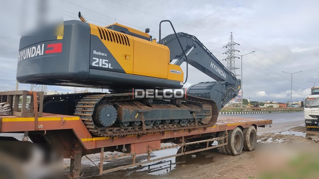 HYUNDAI ROBEX 215L SMART - Excavadora de cadenas: foto 4 HYUNDAI ROBEX 215L SMART - Excavadora de cadenas: foto 4