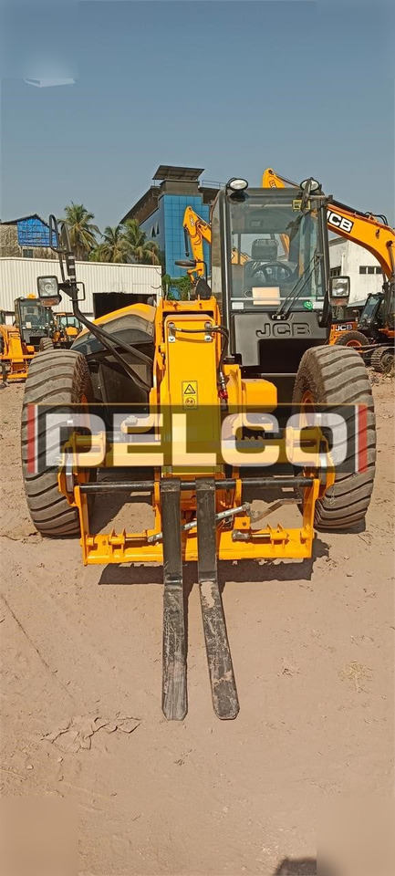 JCB 540-70 - Manipulador telescópico: foto 2 JCB 540-70 - Manipulador telescópico: foto 2