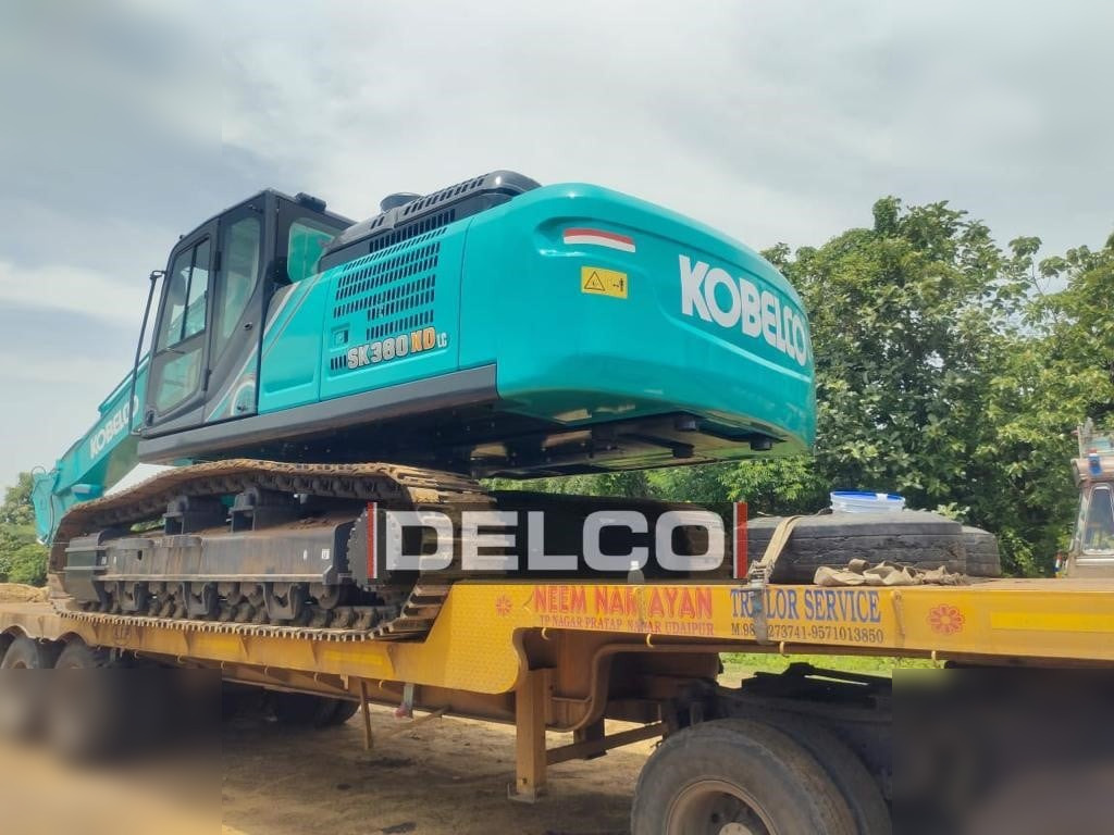 KOBELCO SK380XD LC-10 - Excavadora de cadenas: foto 2 KOBELCO SK380XD LC-10 - Excavadora de cadenas: foto 2