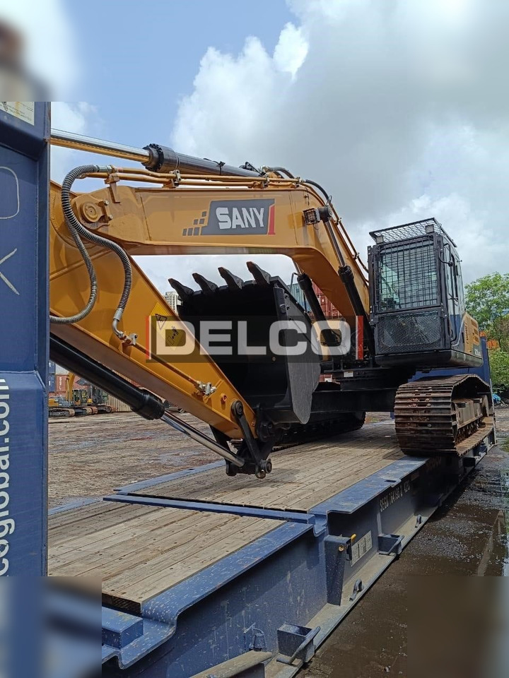 Excavadora de cadenas SANY SY215C-9LC: foto 8