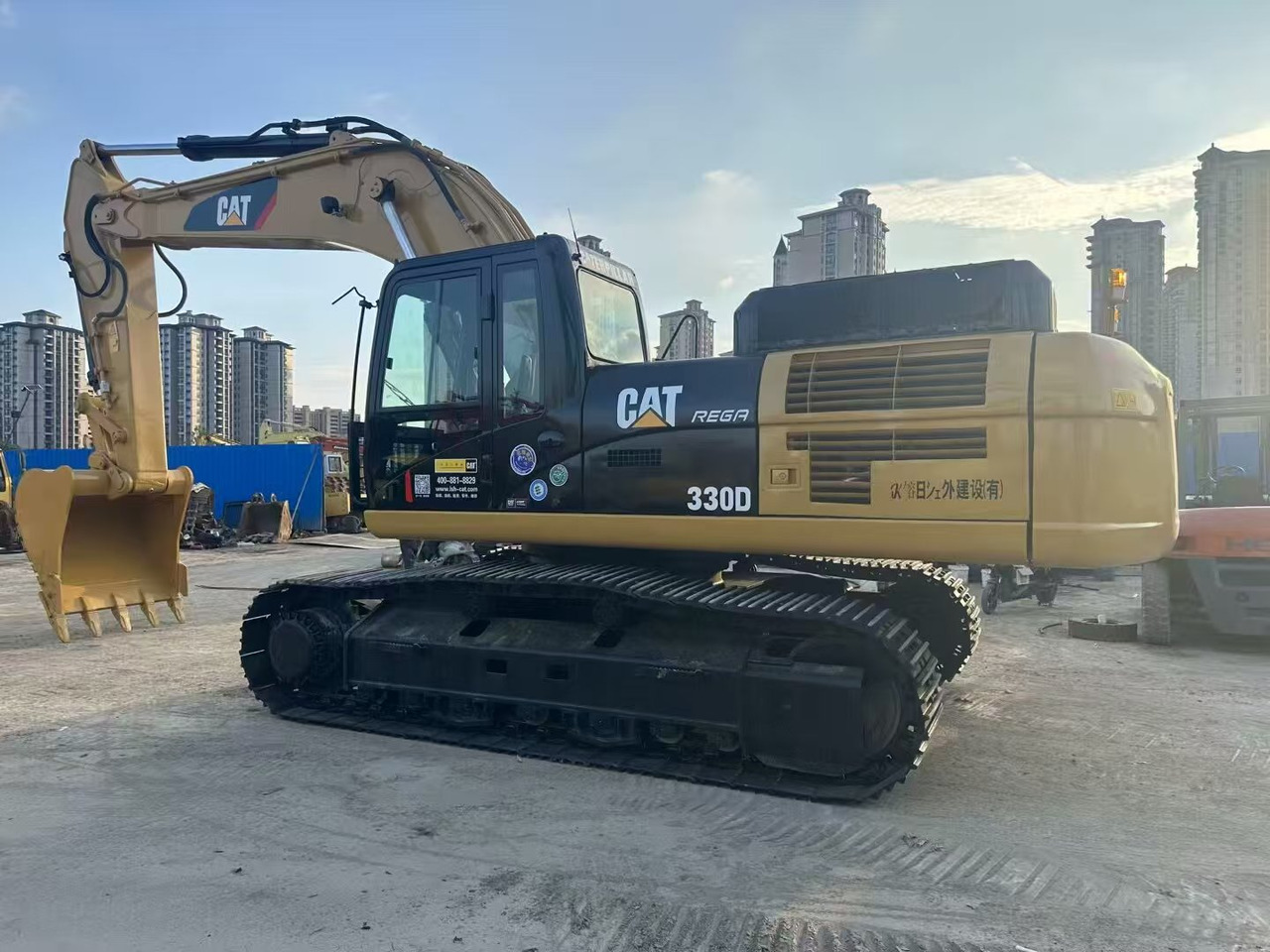 CAT 330D - Excavadora de cadenas: foto 1 CAT 330D - Excavadora de cadenas: foto 1