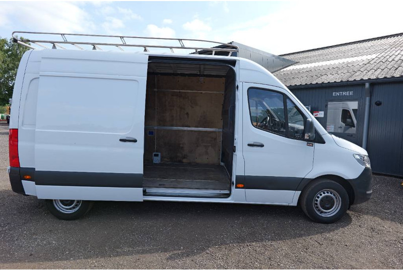 Mercedes-Benz Sprinter 314 CDI L2H2 MBUX Like new! imperial - Furgoneta caja cerrada: foto 3 Mercedes-Benz Sprinter 314 CDI L2H2 MBUX Like new! imperial - Furgoneta caja cerrada: foto 3