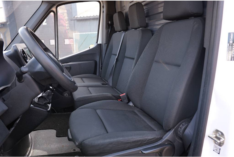 Mercedes-Benz Sprinter 314 CDI L2H2 MBUX Like new! imperial - Furgoneta caja cerrada: foto 4 Mercedes-Benz Sprinter 314 CDI L2H2 MBUX Like new! imperial - Furgoneta caja cerrada: foto 4