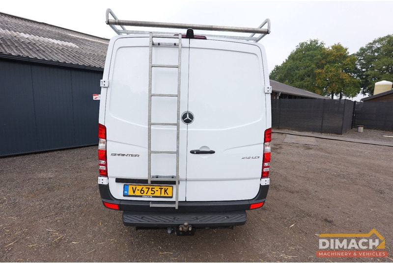 Mercedes-Benz Sprinter L2H1 Sprinter 213 CDI - trekhaak - imperial - 3 persoons cabine TOP!! - Furgoneta pequeña: foto 5 Mercedes-Benz Sprinter L2H1 Sprinter 213 CDI - trekhaak - imperial - 3 persoons cabine TOP!! - Furgoneta pequeña: foto 5