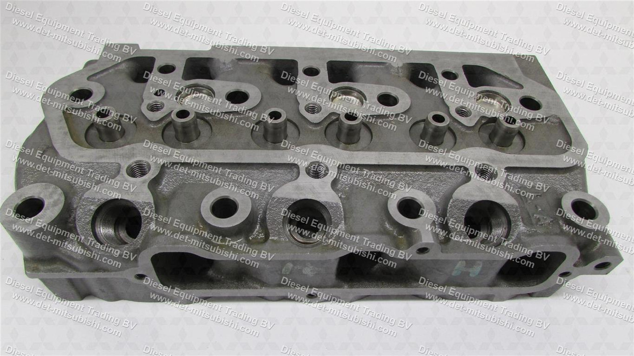 MITSUBISHI HEAD ASM; CYLINDER L3E (W/O VALVES) - Cabezal de bloque para Maquinaria industrial: foto 1 MITSUBISHI HEAD ASM; CYLINDER L3E (W/O VALVES) - Cabezal de bloque para Maquinaria industrial: foto 1