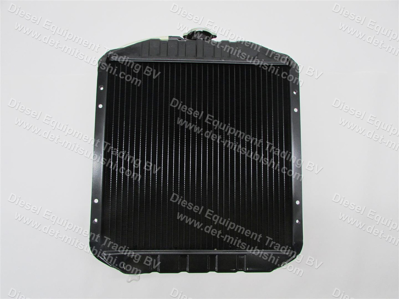 MITSUBISHI RADIATOR ASM; WATER S3L2 (COPPER) - Radiador para Maquinaria industrial: foto 2 MITSUBISHI RADIATOR ASM; WATER S3L2 (COPPER) - Radiador para Maquinaria industrial: foto 2