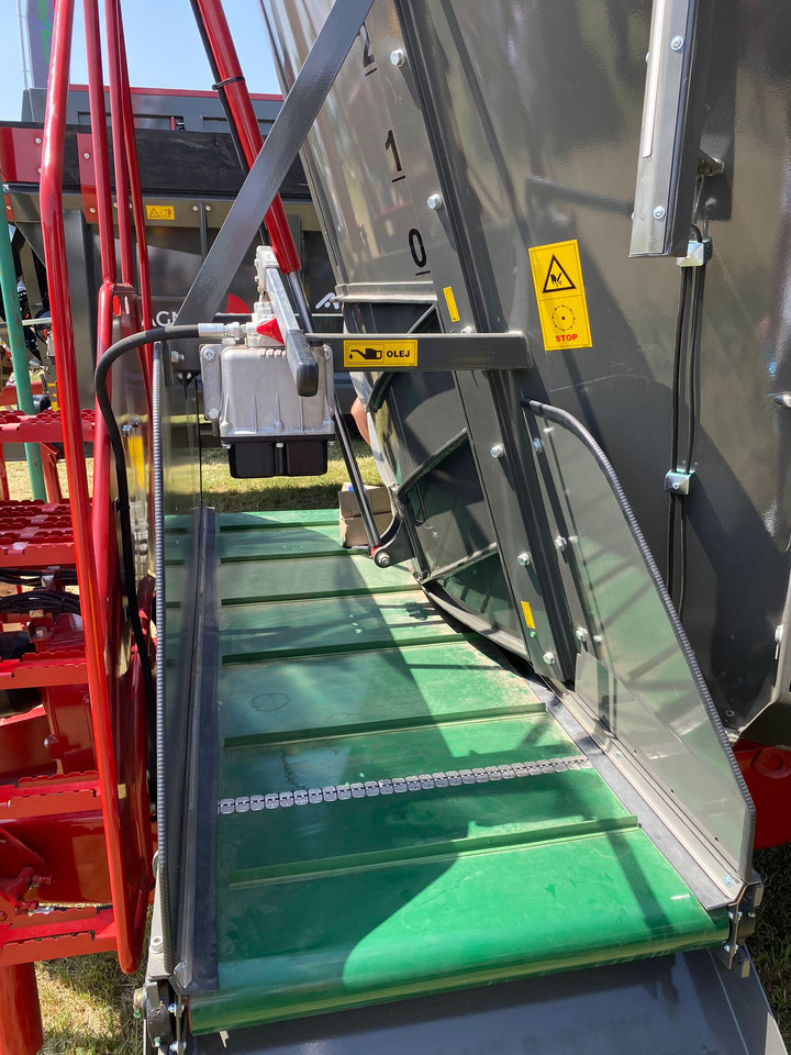 Ando Tech Futtermischwagen / Feed mixer / Melangeuse / Carro di alimentazione / Remolque alimentador / Кормораздатчик / Wóz paszowy T-REX 24 m3 - Desensiladora: foto 5 Ando Tech Futtermischwagen / Feed mixer / Melangeuse / Carro di alimentazione / Remolque alimentador / Кормораздатчик / Wóz paszowy T-REX 24 m3 - Desensiladora: foto 5