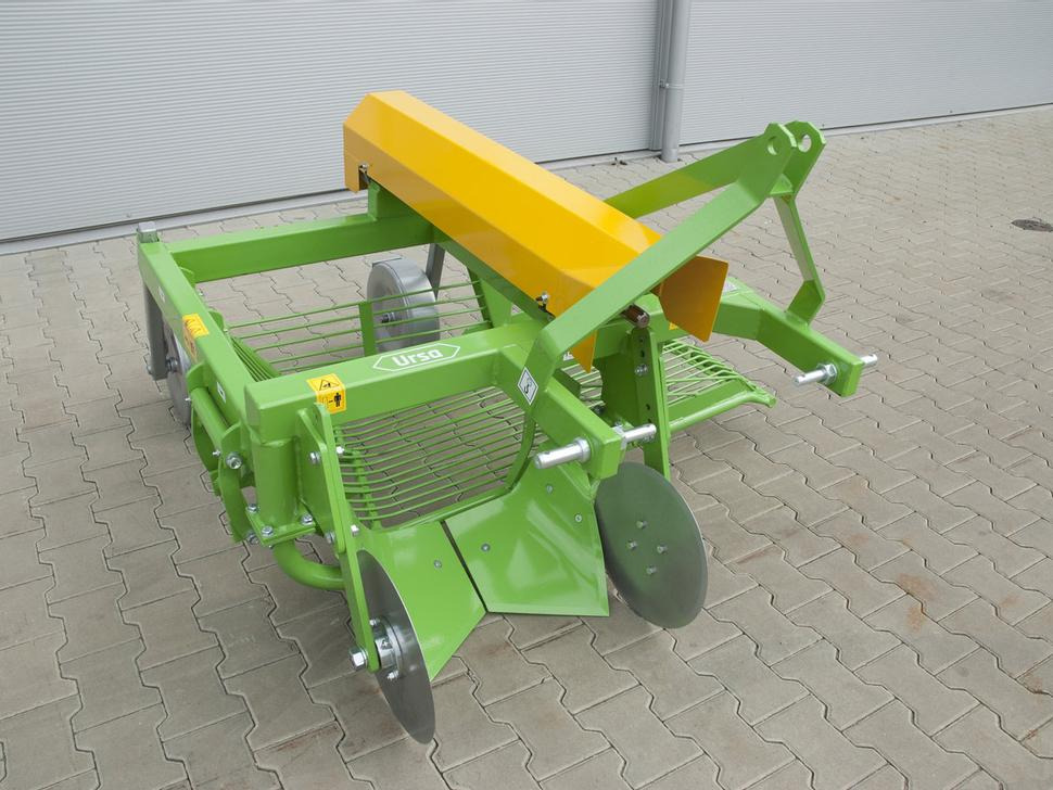 Bomet Siebkettenroder / Potato digger / Arracheuse de pomme de terre / Scavapatate / Однорядная картофельная копалка / Kopaczka do ziemniaków Ursa Z655 - Cosechadora de patatas: foto 4 Bomet Siebkettenroder / Potato digger / Arracheuse de pomme de terre / Scavapatate / Однорядная картофельная копалка / Kopaczka do ziemniaków Ursa Z655 - Cosechadora de patatas: foto 4