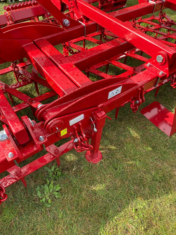 Lupus 7-Felder schwere Zinkenegge / Tine harrow / Herse à dents / Grada de púas de 5 campos / Erpice / 7-польная зубовая борона / Brona zębowa 7 m - Grada: foto 2 Lupus 7-Felder schwere Zinkenegge / Tine harrow / Herse à dents / Grada de púas de 5 campos / Erpice / 7-польная зубовая борона / Brona zębowa 7 m - Grada: foto 2