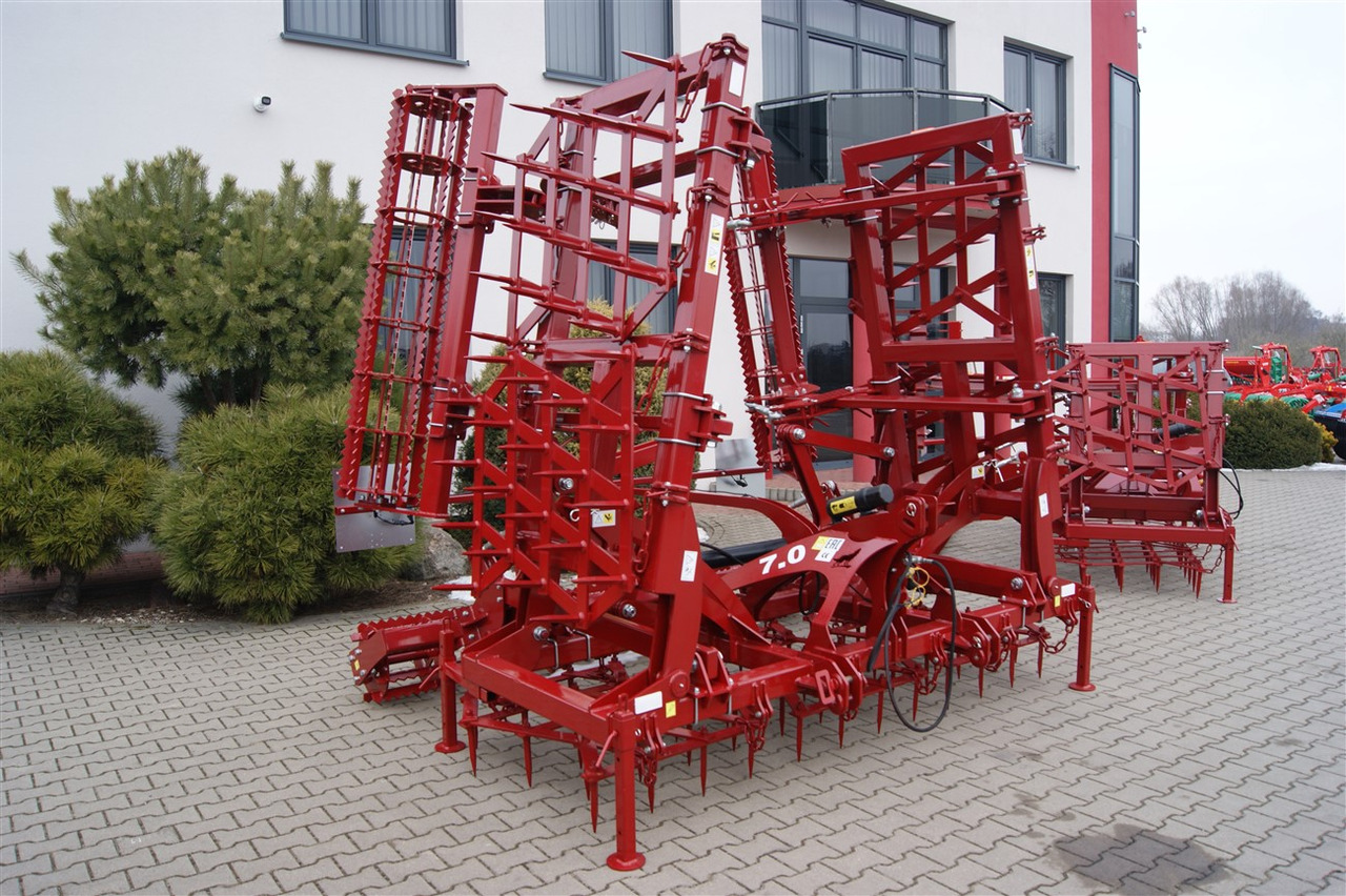 Lupus 7-Felder schwere Zinkenegge / Tine harrow / Herse à dents / Grada de púas de 5 campos / Erpice / 7-польная зубовая борона / Brona zębowa 7 m - Grada: foto 1 Lupus 7-Felder schwere Zinkenegge / Tine harrow / Herse à dents / Grada de púas de 5 campos / Erpice / 7-польная зубовая борона / Brona zębowa 7 m - Grada: foto 1