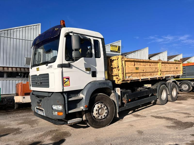 MAN TGA 28.430 6x2-2 BL CAMION AMPLIROLL - Camión multibasculante: foto 1 MAN TGA 28.430 6x2-2 BL CAMION AMPLIROLL - Camión multibasculante: foto 1