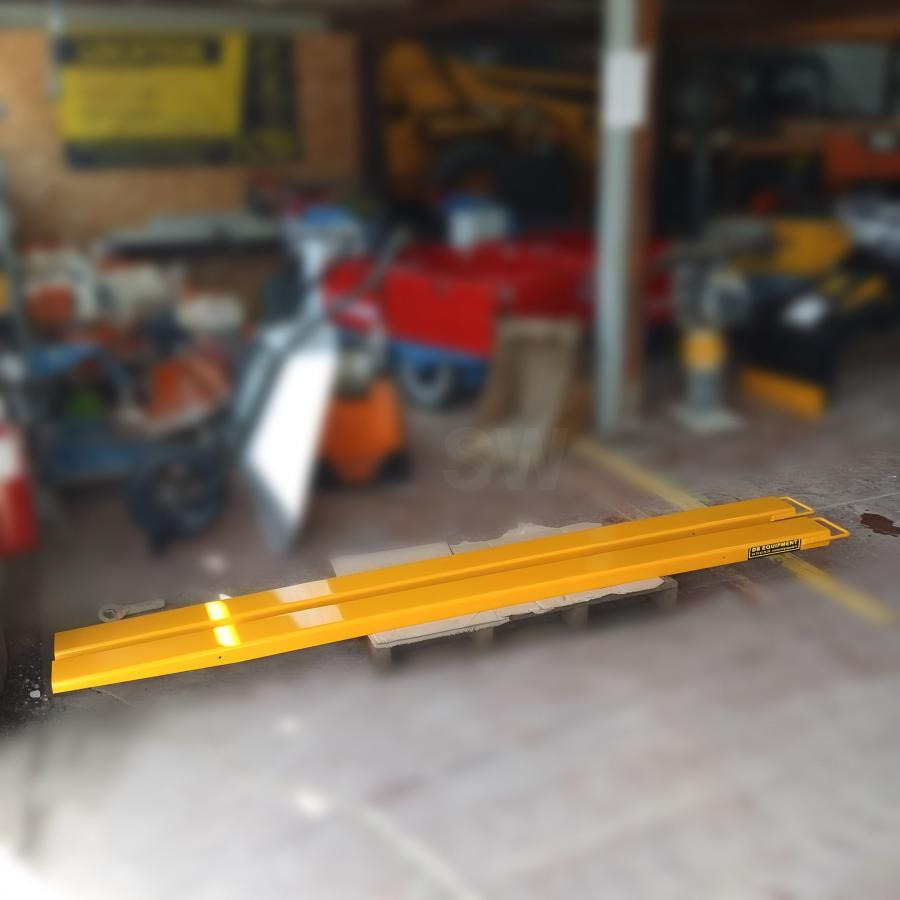 RALLONGES DE FOURCHES 243x11cm 1 PAIRE NEUVE - Horquillas para Equipo de manutención: foto 3 RALLONGES DE FOURCHES 243x11cm 1 PAIRE NEUVE - Horquillas para Equipo de manutención: foto 3