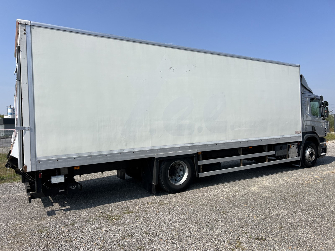 Scania P320 - Camión caja abierta: foto 4 Scania P320 - Camión caja abierta: foto 4