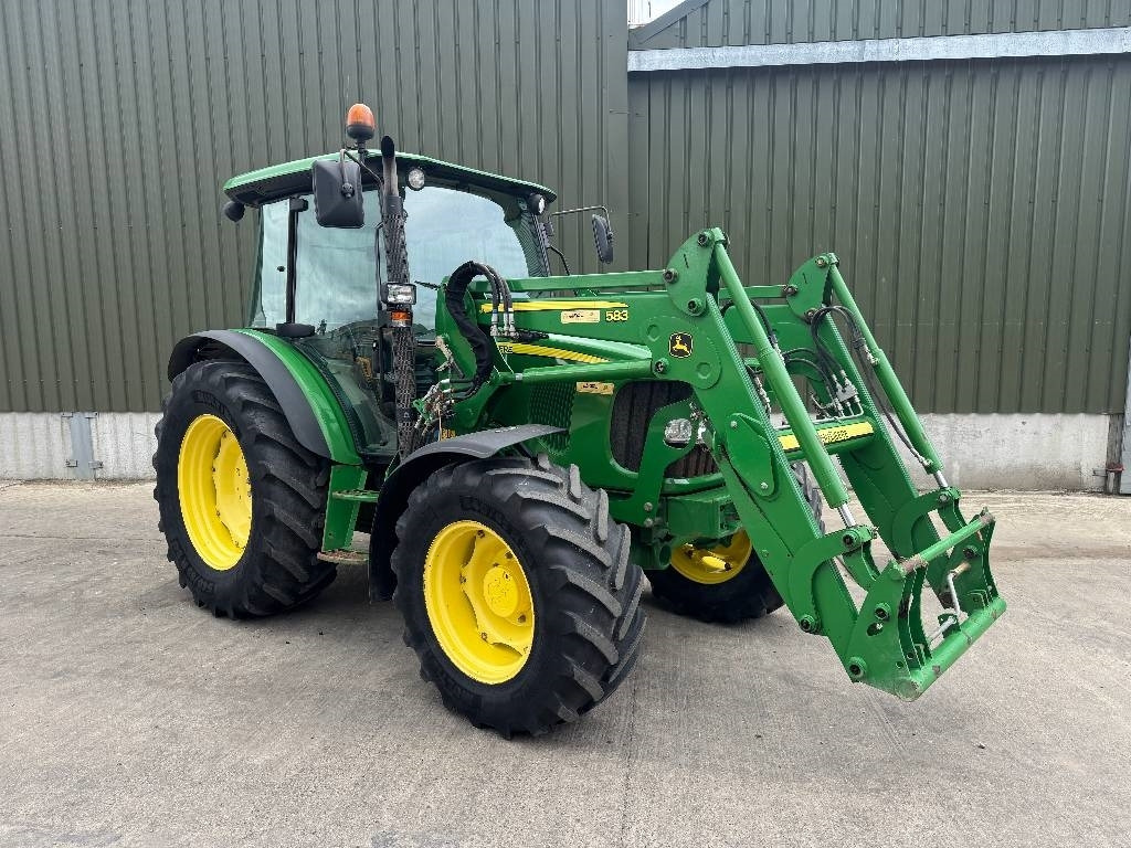 John Deere 5100 R - Tractor: foto 3 John Deere 5100 R - Tractor: foto 3