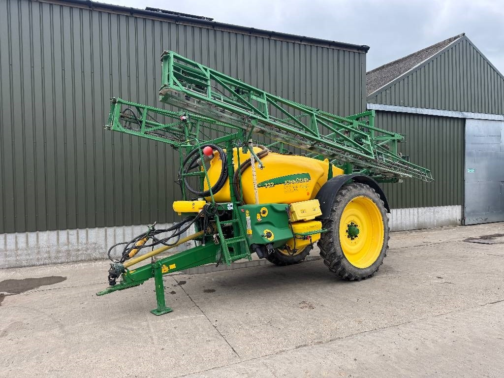 John Deere 732 Trailed Sprayer - Pulverizador arrastrado: foto 1 John Deere 732 Trailed Sprayer - Pulverizador arrastrado: foto 1