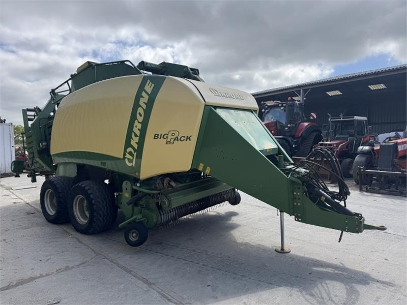 Krone Big Pack 12130 Square Baler - Empacadora de pacas cuadradas: foto 4 Krone Big Pack 12130 Square Baler - Empacadora de pacas cuadradas: foto 4