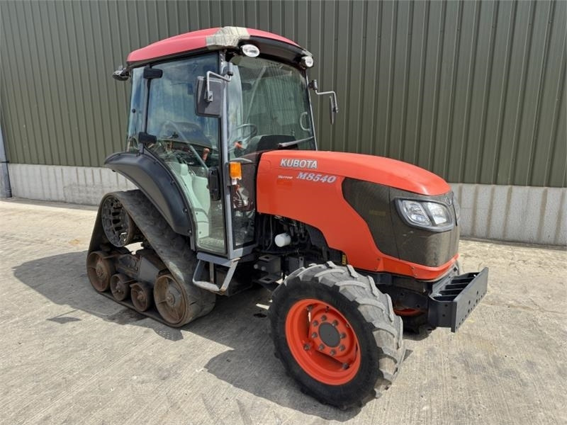 Kubota M8540 Narrow Half Track *85 HP* - Tractor: foto 3 Kubota M8540 Narrow Half Track *85 HP* - Tractor: foto 3