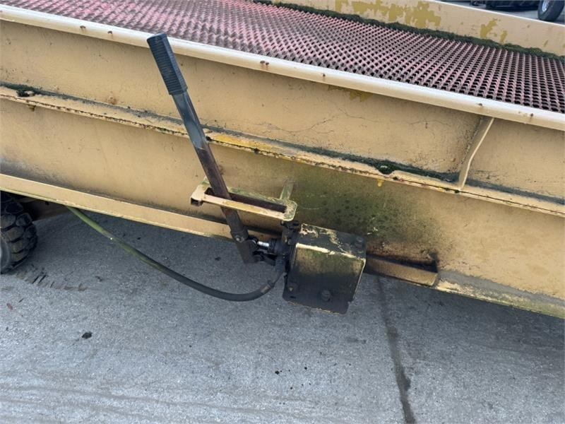 Loading Ramp Loading Ramp - Rampa de carga: foto 3 Loading Ramp Loading Ramp - Rampa de carga: foto 3