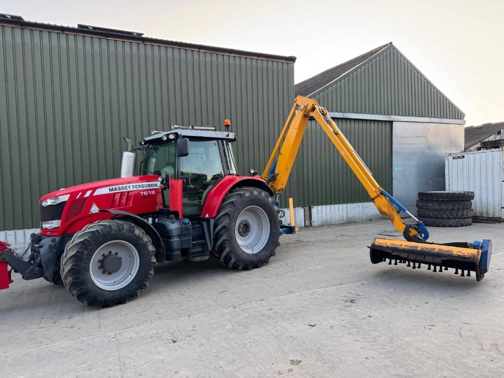 Massey Ferguson 7618 Dyna VT c/w Bomford Falcon Evo 6.5 - Tractor: foto 5 Massey Ferguson 7618 Dyna VT c/w Bomford Falcon Evo 6.5 - Tractor: foto 5
