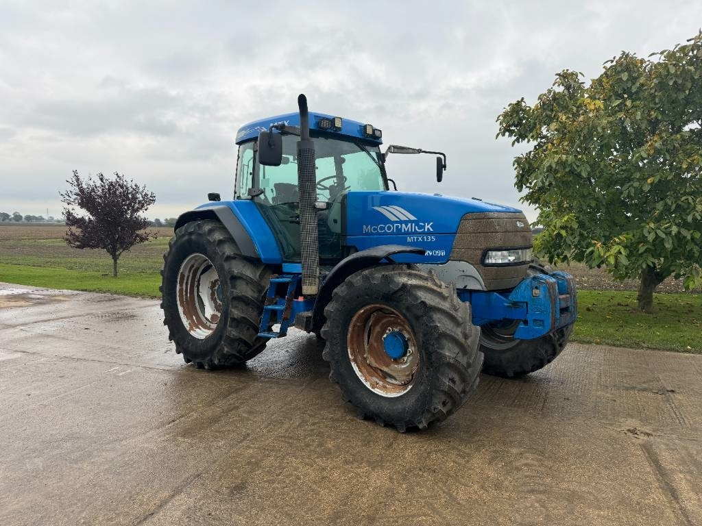 McCormick MTX 135 - Tractor: foto 2 McCormick MTX 135 - Tractor: foto 2