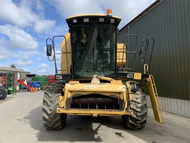 New Holland/Laverda New Holland TL58i / Laverda Hi  - Accesorios para cosechadoras: foto 5 New Holland/Laverda New Holland TL58i / Laverda Hi  - Accesorios para cosechadoras: foto 5