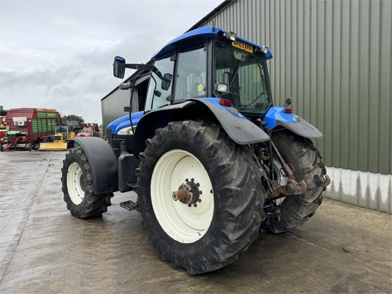 New Holland TM190 - Tractor: foto 2 New Holland TM190 - Tractor: foto 2