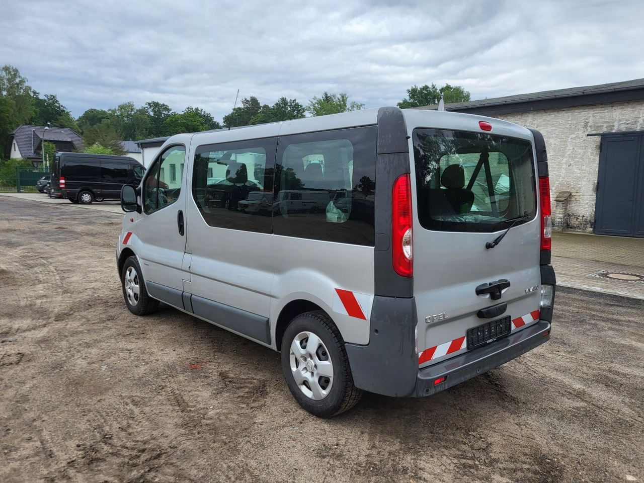OPEL Vivaro 2900 2.0 CDTI - Furgoneta: foto 4 OPEL Vivaro 2900 2.0 CDTI - Furgoneta: foto 4