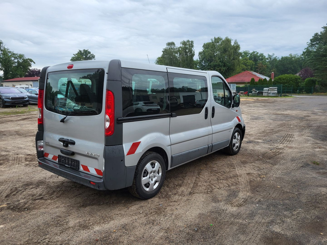 OPEL Vivaro 2900 2.0 CDTI - Furgoneta: foto 3 OPEL Vivaro 2900 2.0 CDTI - Furgoneta: foto 3