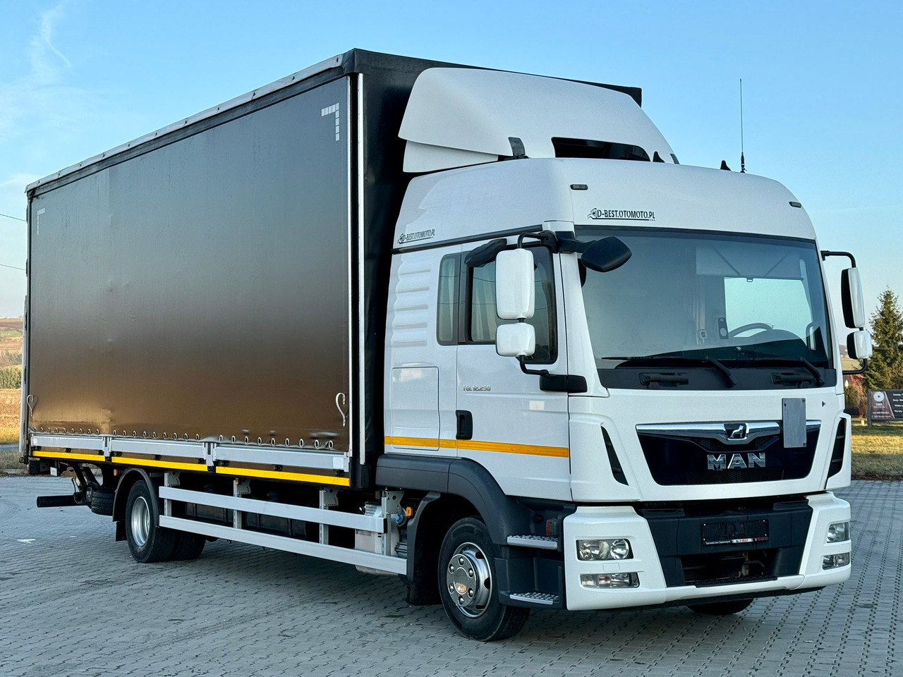 MAN TGL 12.250 / BURTO - FIRANKA / WINDA / 18 EUROPALET / SYPIALKA / 2018 ROK - Camión lona: foto 1 MAN TGL 12.250 / BURTO - FIRANKA / WINDA / 18 EUROPALET / SYPIALKA / 2018 ROK - Camión lona: foto 1