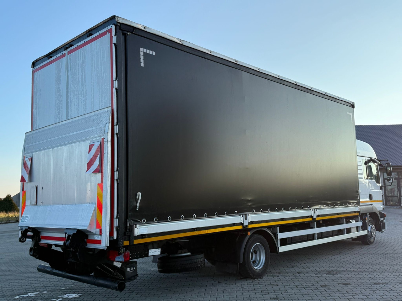 MAN TGL 12.250 / BURTO - FIRANKA / WINDA / 18 EUROPALET / SYPIALKA / 2018 ROK - Camión lona: foto 3 MAN TGL 12.250 / BURTO - FIRANKA / WINDA / 18 EUROPALET / SYPIALKA / 2018 ROK - Camión lona: foto 3