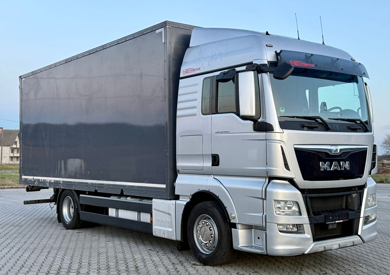 MAN TGX 18.400 / FIRANKA / KONTENER / NISKI PRZEBIEG / EURO 6 / AUTOMAT / SYPIALKA / 2016 ROK - Camión lona: foto 1 MAN TGX 18.400 / FIRANKA / KONTENER / NISKI PRZEBIEG / EURO 6 / AUTOMAT / SYPIALKA / 2016 ROK - Camión lona: foto 1