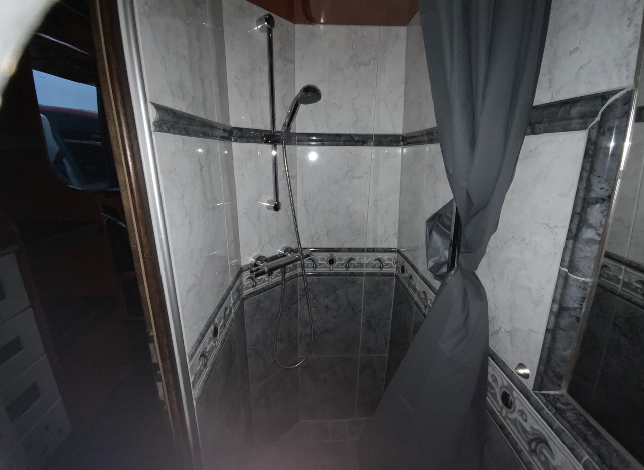 Leasing de Vanhool T 918 Altano Vanhool T 918 Altano: foto 16 Leasing de Vanhool T 918 Altano Vanhool T 918 Altano: foto 16