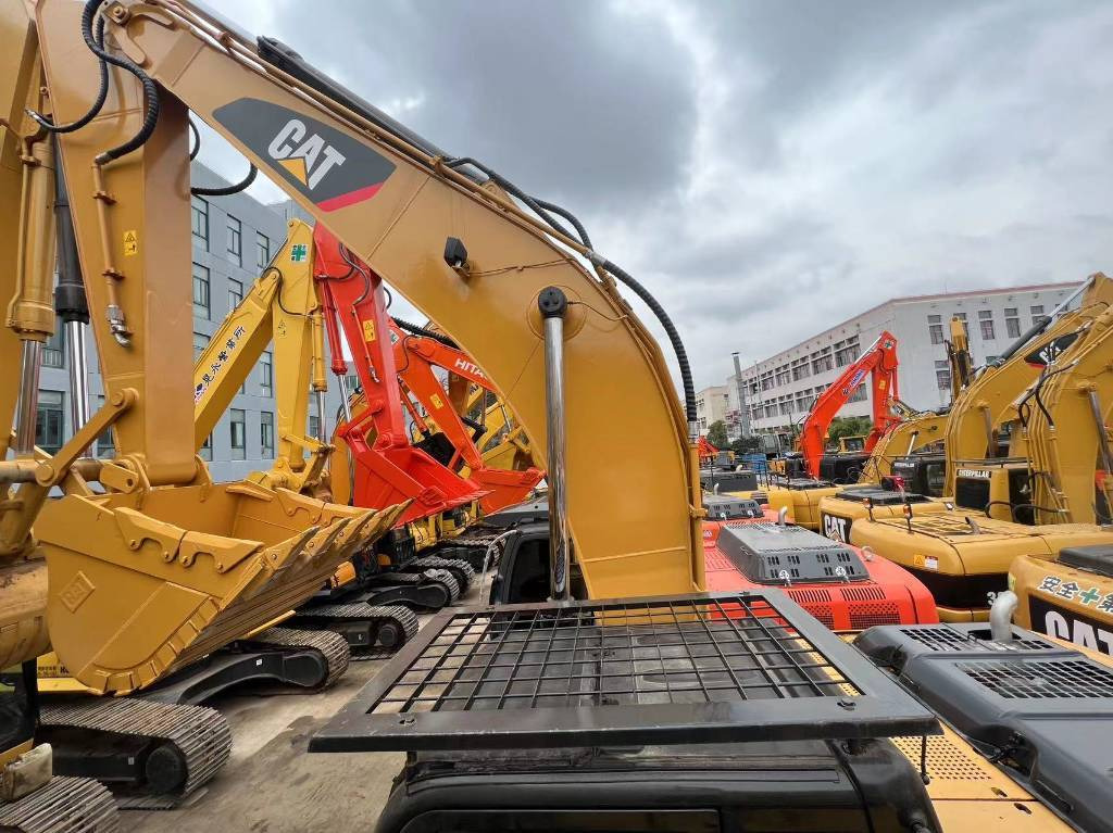 CAT 325 C - Excavadora de cadenas: foto 1 CAT 325 C - Excavadora de cadenas: foto 1
