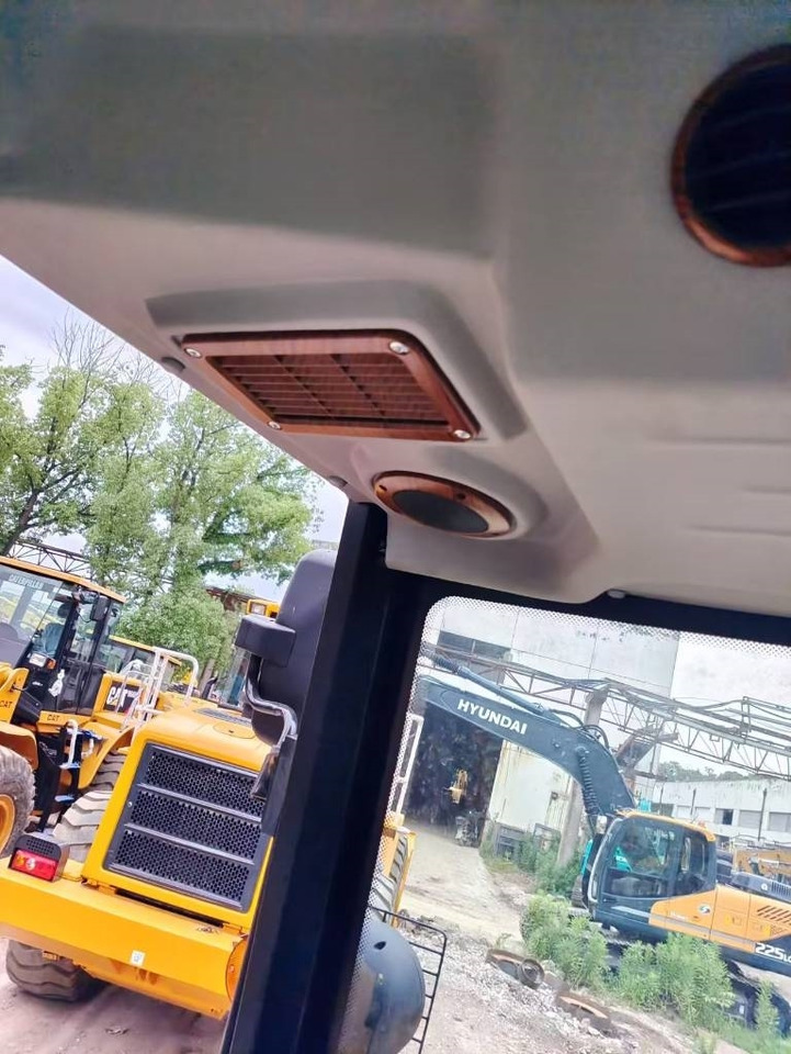 CAT 420 F Brand new machines - Retroexcavadora: foto 5 CAT 420 F Brand new machines - Retroexcavadora: foto 5