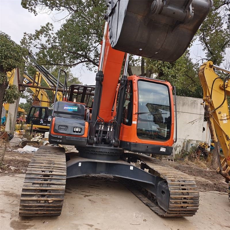 Doosan DX 225 LC-9C - Excavadora de cadenas: foto 2 Doosan DX 225 LC-9C - Excavadora de cadenas: foto 2