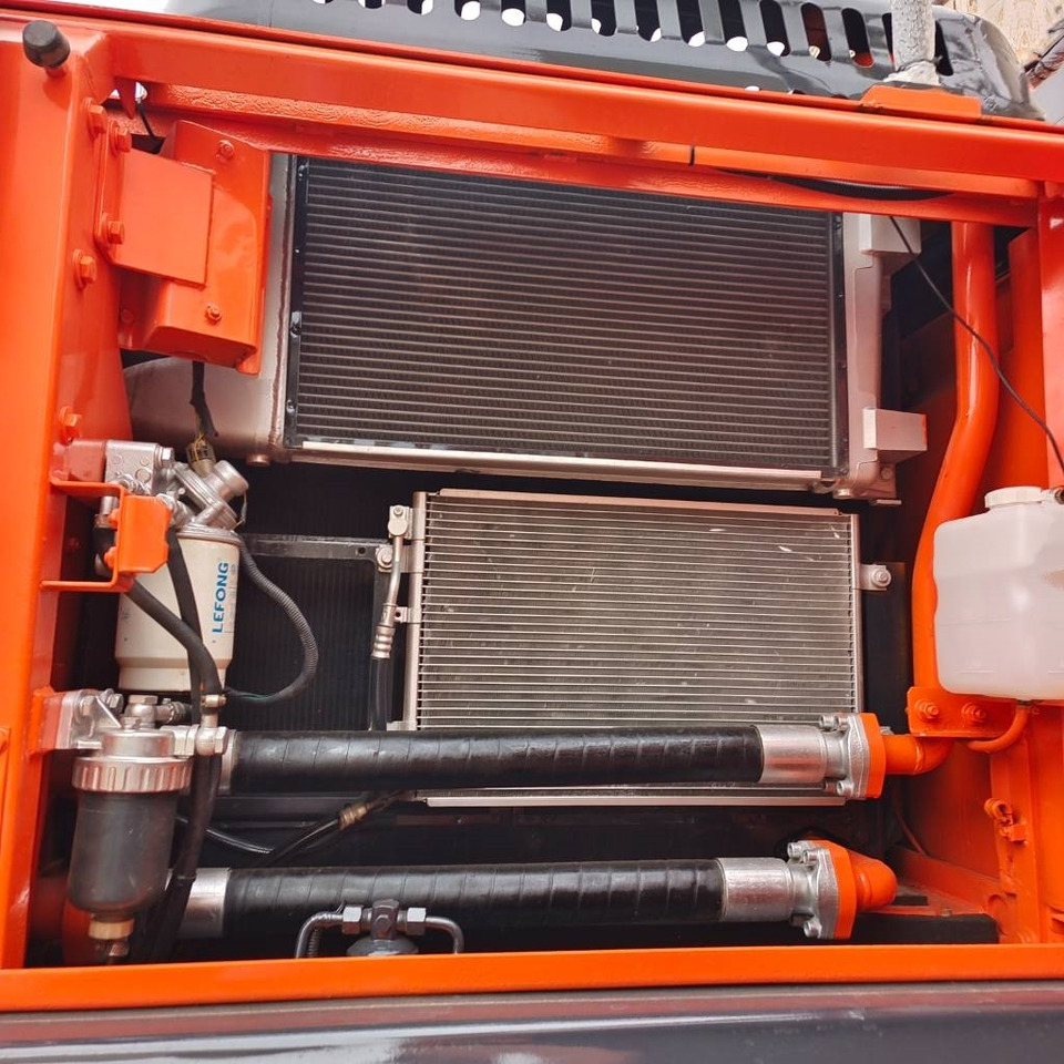 Doosan DX 300 - Excavadora de cadenas: foto 4 Doosan DX 300 - Excavadora de cadenas: foto 4